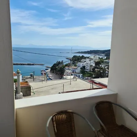 Votsi Seaview *