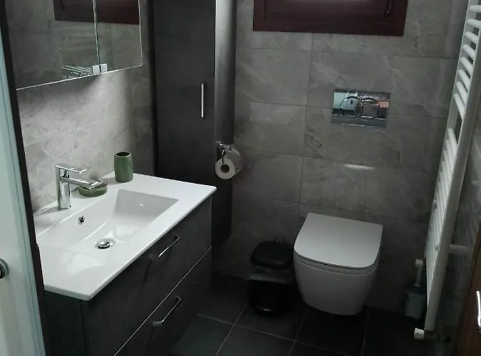 Votsi Seaview * Alónnisos